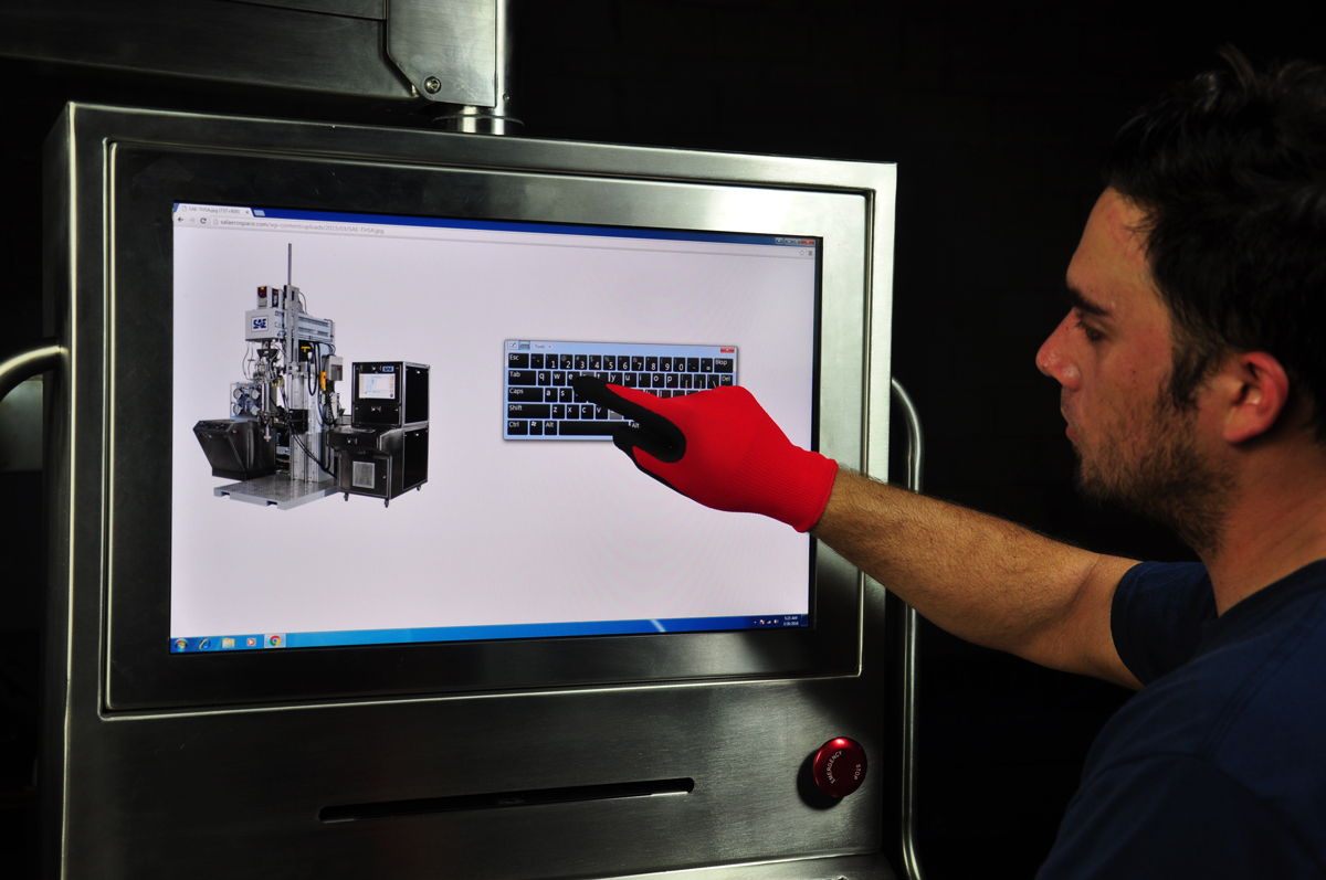 niros-pure-gloves-action-shot-1